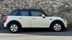 2018 (68) MINI HATCHBACK 1.5 Cooper II 5dr Auto 5282719