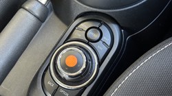 2018 (68) MINI HATCHBACK 1.5 Cooper II 5dr Auto 5282732