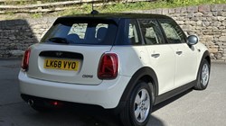 2018 (68) MINI HATCHBACK 1.5 Cooper II 5dr Auto 5282775
