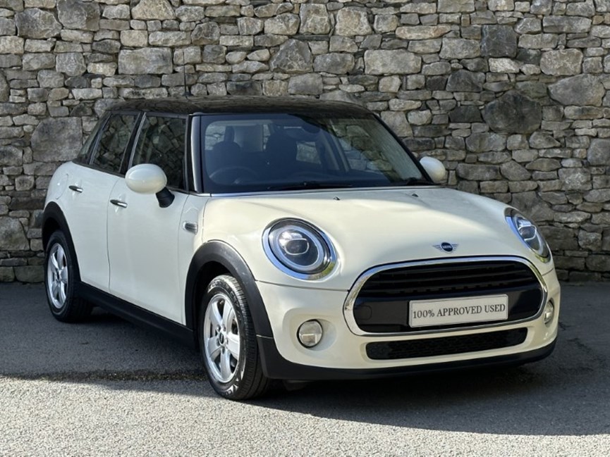 2018 (68) MINI HATCHBACK 1.5 Cooper II 5dr Auto