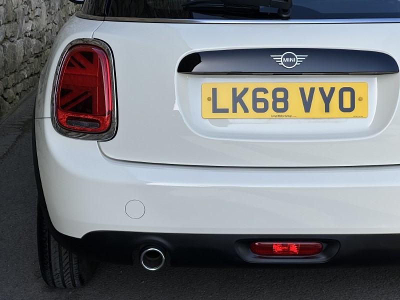 2018 (68) MINI HATCHBACK 1.5 Cooper II 5dr Auto 5282720