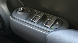 2018 (68) MINI HATCHBACK 1.5 Cooper II 5dr Auto 5282736