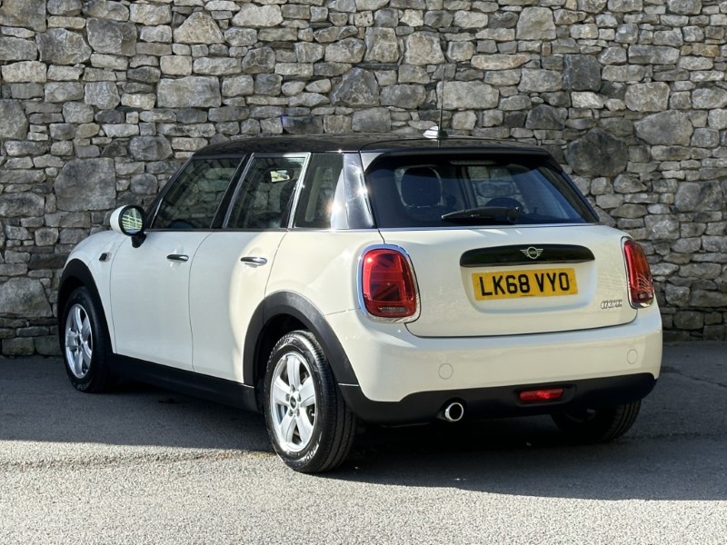 2018 (68) MINI HATCHBACK 1.5 Cooper II 5dr Auto