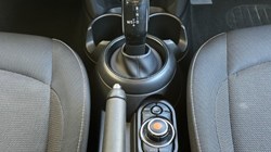 2018 (68) MINI HATCHBACK 1.5 Cooper II 5dr Auto 5282730
