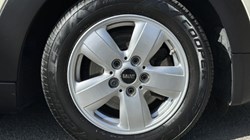 2018 (68) MINI HATCHBACK 1.5 Cooper II 5dr Auto 5282772