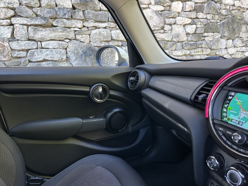 2018 (68) MINI HATCHBACK 1.5 Cooper II 5dr Auto 5282733