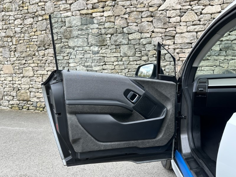 2017 (67) BMW I3 125kW Range Extender 33kWh 5dr Auto 5281312