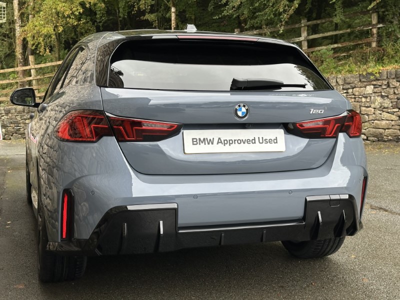 2025 (75) BMW 1 SERIES 120 M Sport 5dr Step Auto 5258350