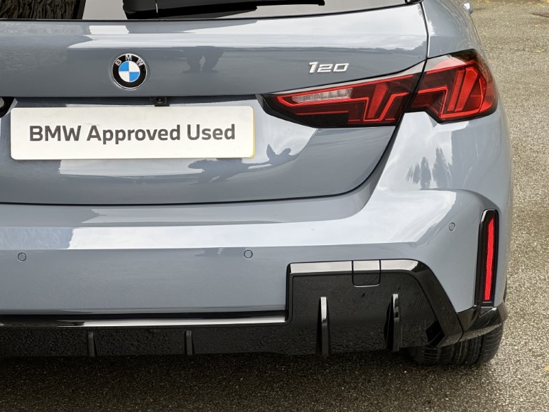 2025 (75) BMW 1 SERIES 120 M Sport 5dr Step Auto 5258352