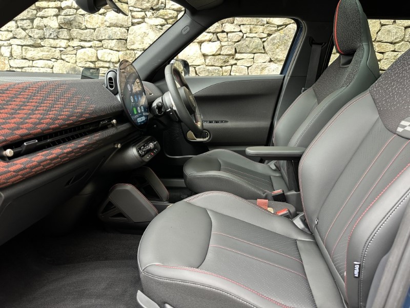 2025 (75) MINI ACEMAN 190kW John Cooper Works 54kWh 5dr Auto 5273491