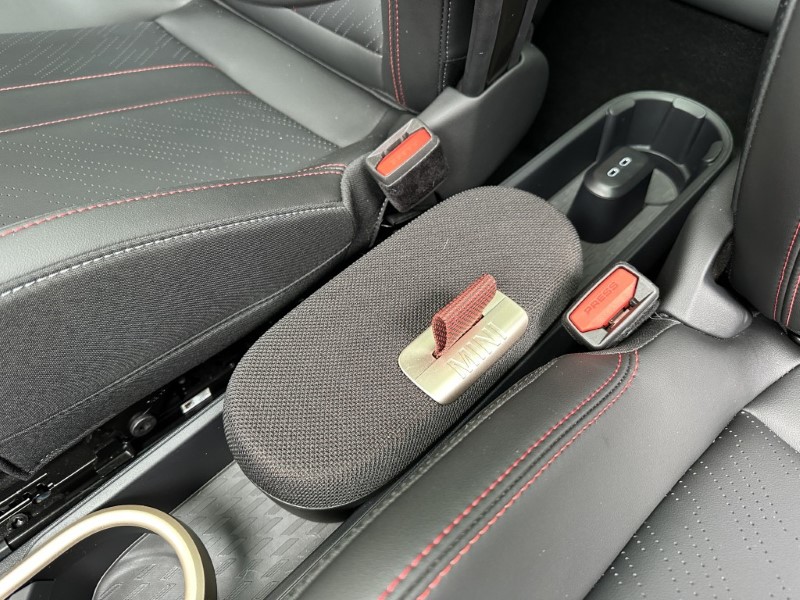 2025 (75) MINI ACEMAN 190kW John Cooper Works 54kWh 5dr Auto 5273495