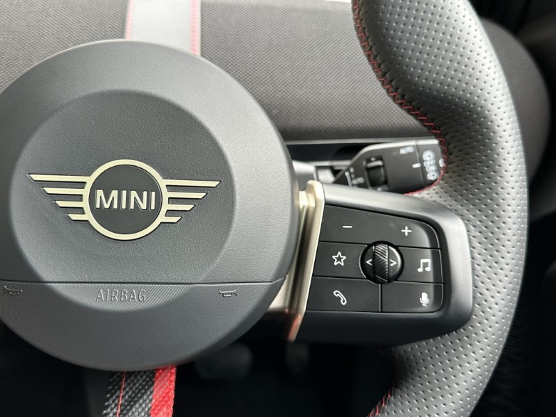 2025 (75) MINI ACEMAN 190kW John Cooper Works 54kWh 5dr Auto 5273483