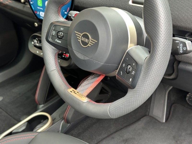 2025 (75) MINI ACEMAN 190kW John Cooper Works 54kWh 5dr Auto 5273470