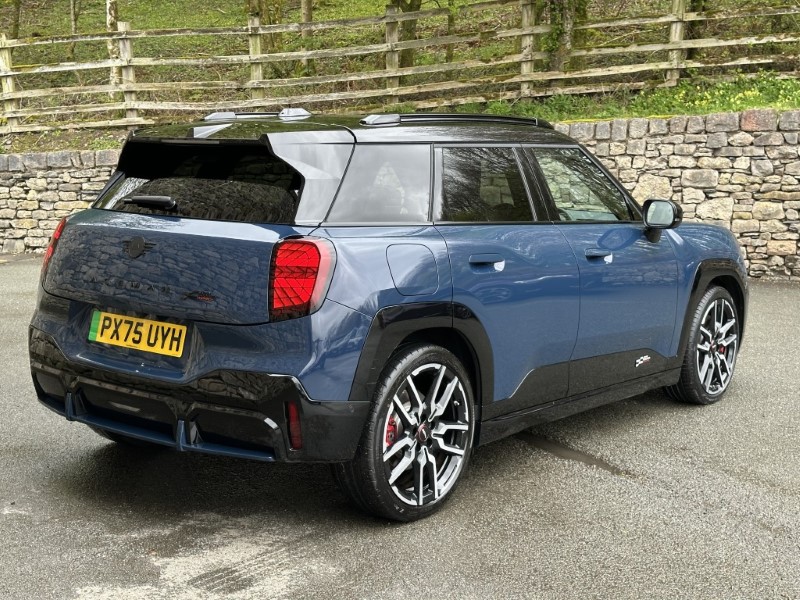 2025 (75) MINI ACEMAN 190kW John Cooper Works 54kWh 5dr Auto 5273527