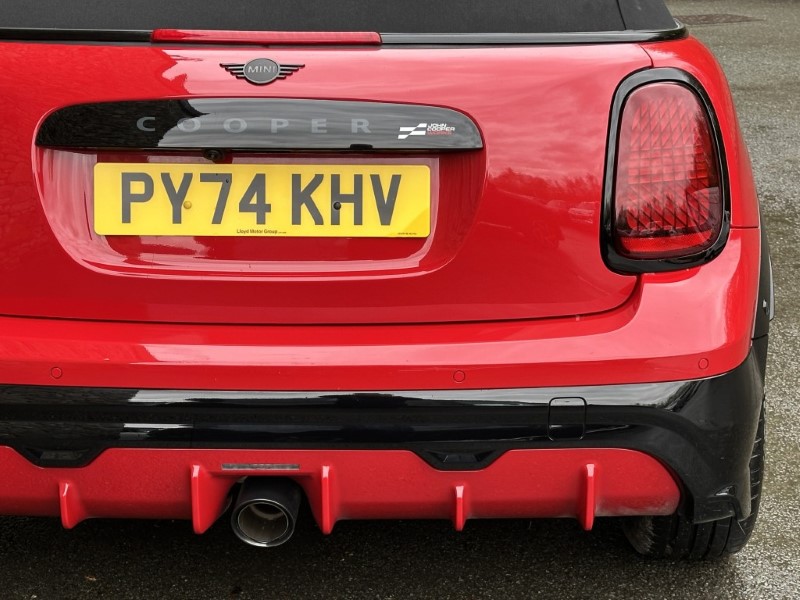 2025 (74) MINI COOPER 2.0 John Cooper Works Convertible  5292477