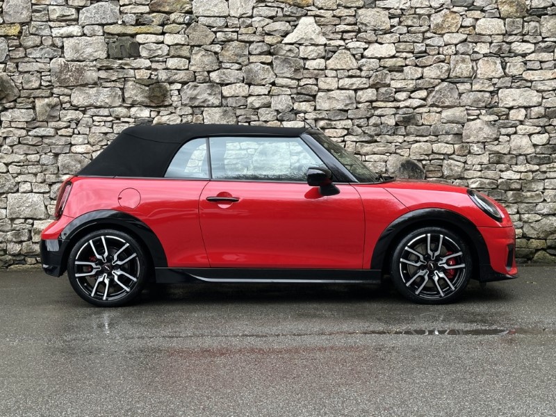 2025 (74) MINI COOPER 2.0 John Cooper Works Convertible  5292474