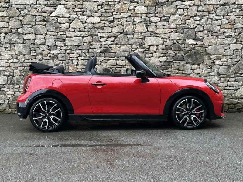 2025 (74) MINI COOPER 2.0 John Cooper Works Convertible  5292529