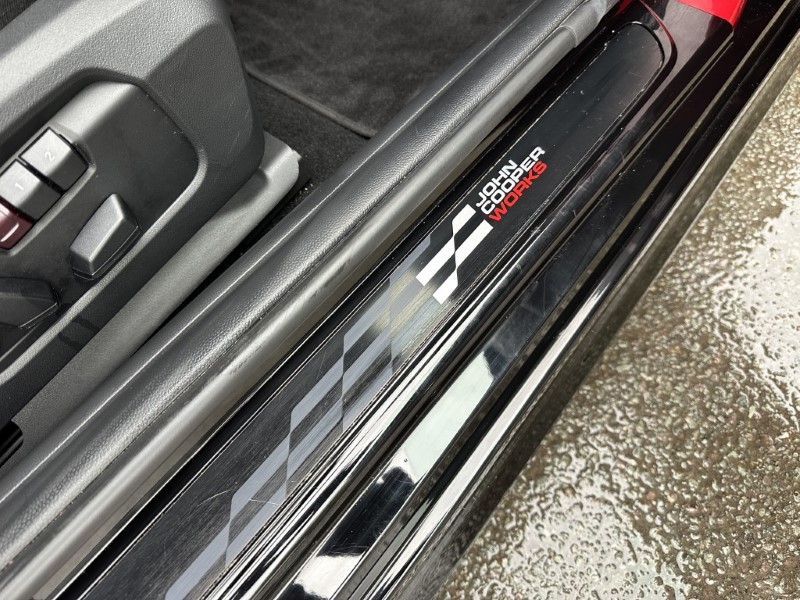 2025 (74) MINI COOPER 2.0 John Cooper Works Convertible  5292472