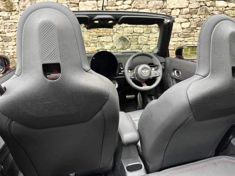 2025 (74) MINI COOPER 2.0 John Cooper Works Convertible  5292532