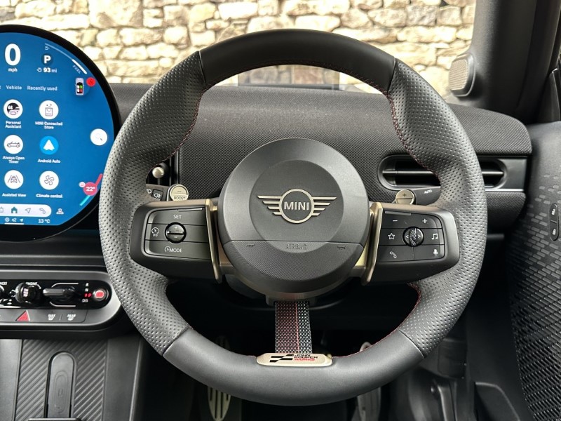 2025 (74) MINI COOPER 2.0 John Cooper Works Convertible  5292505