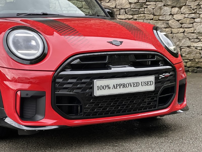 2025 (74) MINI COOPER 2.0 John Cooper Works Convertible  5292514
