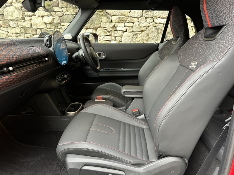 2025 (74) MINI COOPER 2.0 John Cooper Works Convertible  5292498