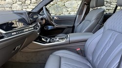 2025 (25) BMW X5 xDrive40d MHT M Sport 5dr Auto 5258648