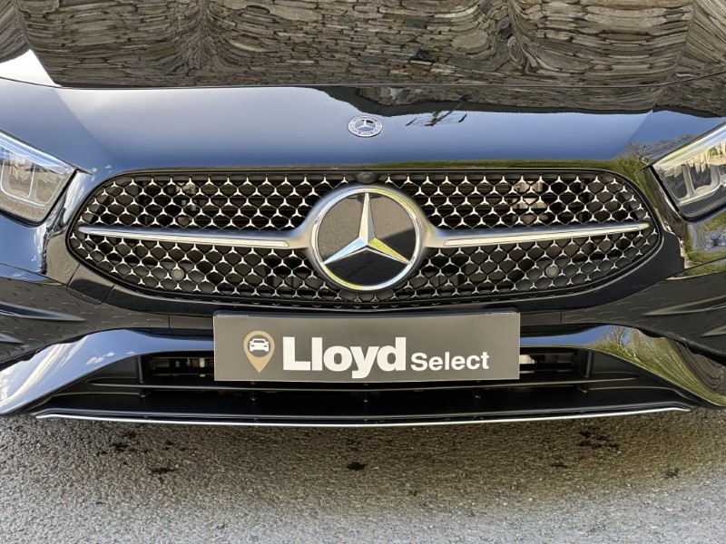 2024 (74) MERCEDES-BENZ A CLASS A180 AMG Line Executive 5dr Auto 5283122