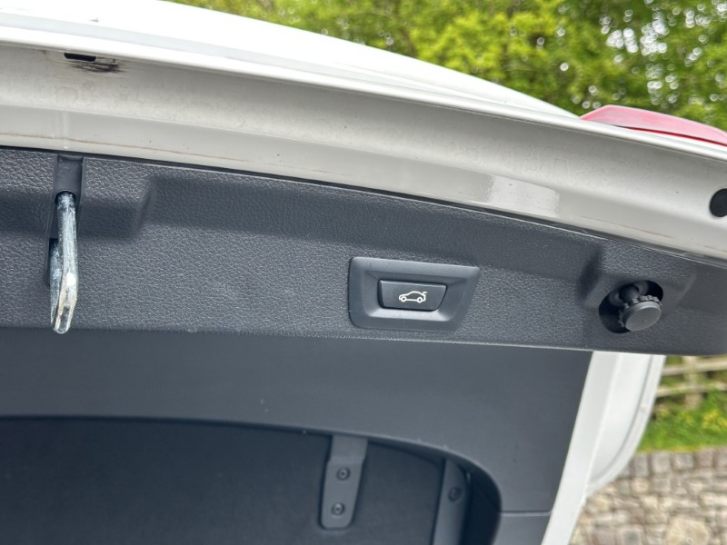 2020 (20) BMW 4 SERIES 420i M Sport 5dr [Professional Media] 5304250