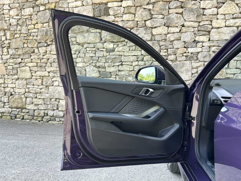 2025 (75) BMW 1 SERIES 120 M Sport 5dr  5379861