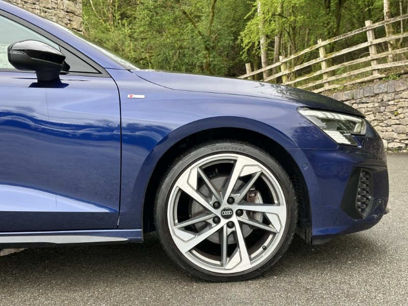 2022 (72) AUDI A3 35 TDI Edition 1 4dr S Tronic 5303867