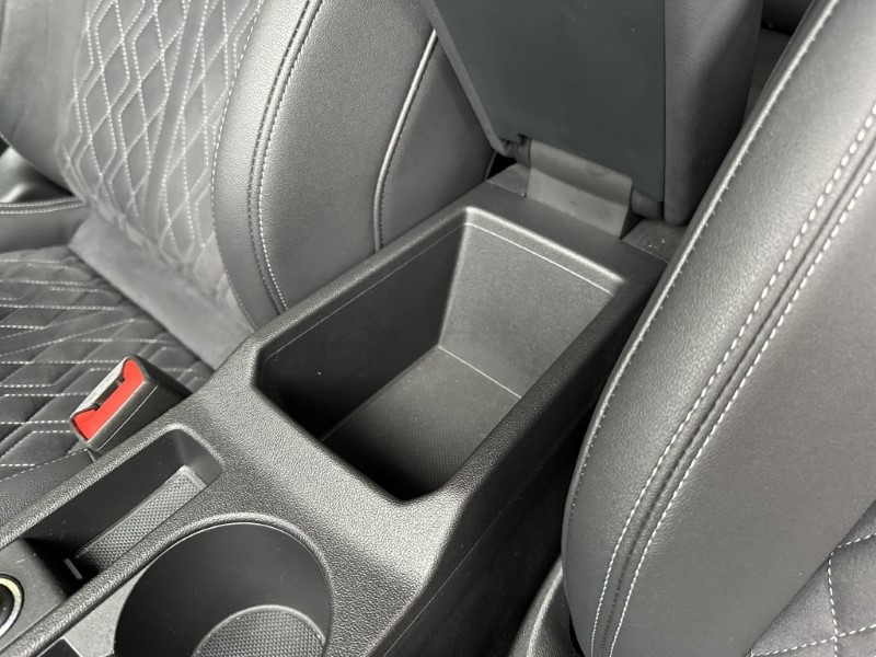 2022 (72) AUDI A3 35 TDI Edition 1 4dr S Tronic 5303860