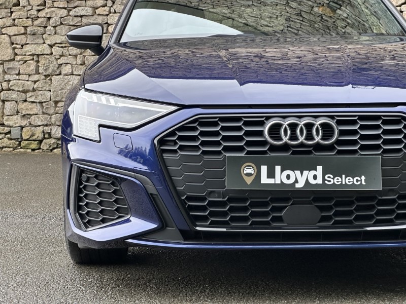 2022 (72) AUDI A3 35 TDI Edition 1 4dr S Tronic 5303864