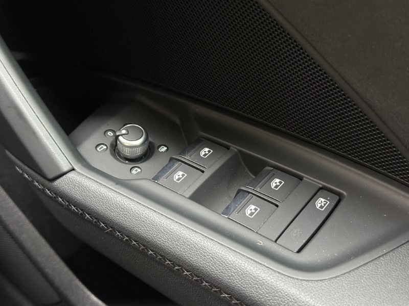 2022 (72) AUDI A3 35 TDI Edition 1 4dr S Tronic 5303894