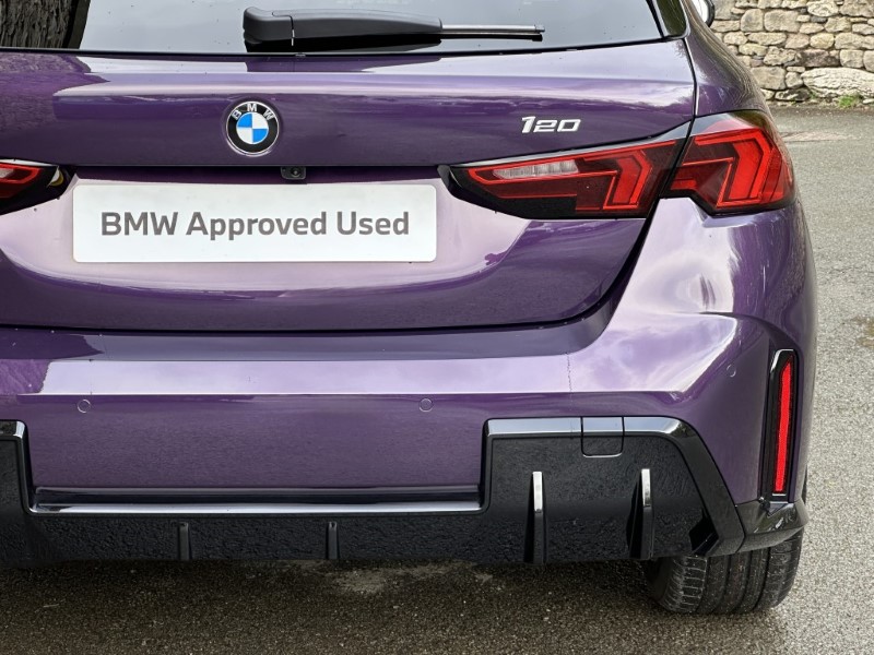 2026 (26) BMW 1 SERIES 120 M Sport 5dr  5296172