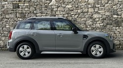 2022 (22) MINI COUNTRYMAN 1.5 Cooper Classic 5dr 5368197