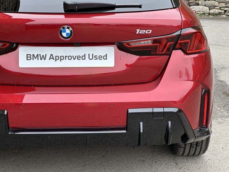 2026 (26) BMW 1 SERIES 120 M Sport 5dr 5295878