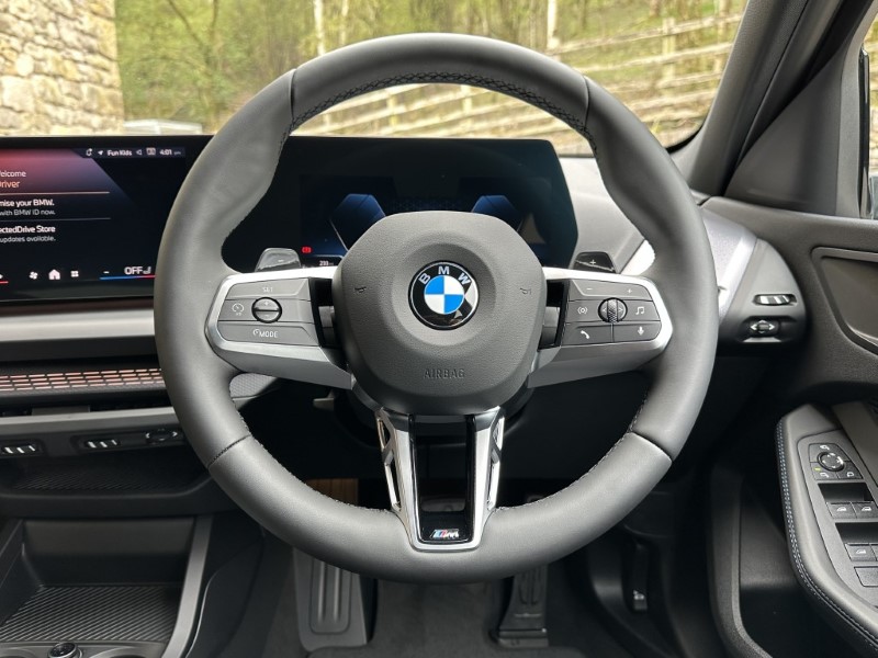 2026 (26) BMW 1 SERIES 120 M Sport 5dr 5295887