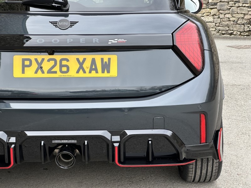 2026 (26) MINI COOPER 2.0 John Cooper Works 3dr Auto 5277397