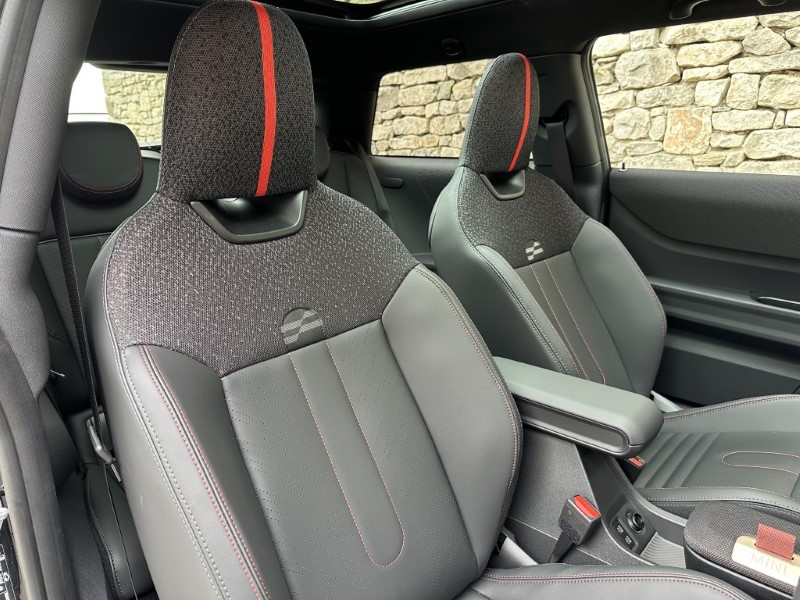 2026 (26) MINI COOPER 2.0 John Cooper Works 3dr Auto 5277407
