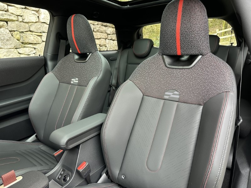 2026 (26) MINI COOPER 2.0 John Cooper Works 3dr Auto 5277432