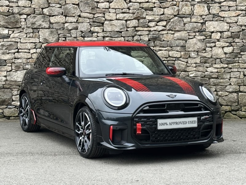 2026 (26) MINI COOPER 2.0 John Cooper Works 3dr Auto