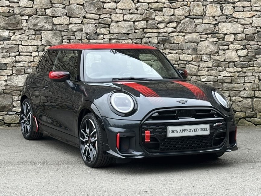2026 (26) MINI COOPER 2.0 John Cooper Works 3dr Auto