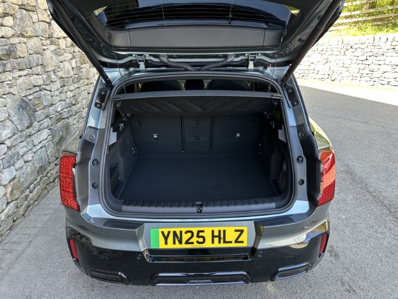 2025 (25) MINI COUNTRYMAN 150kW E Sport 66kWh 5dr Auto 5330446