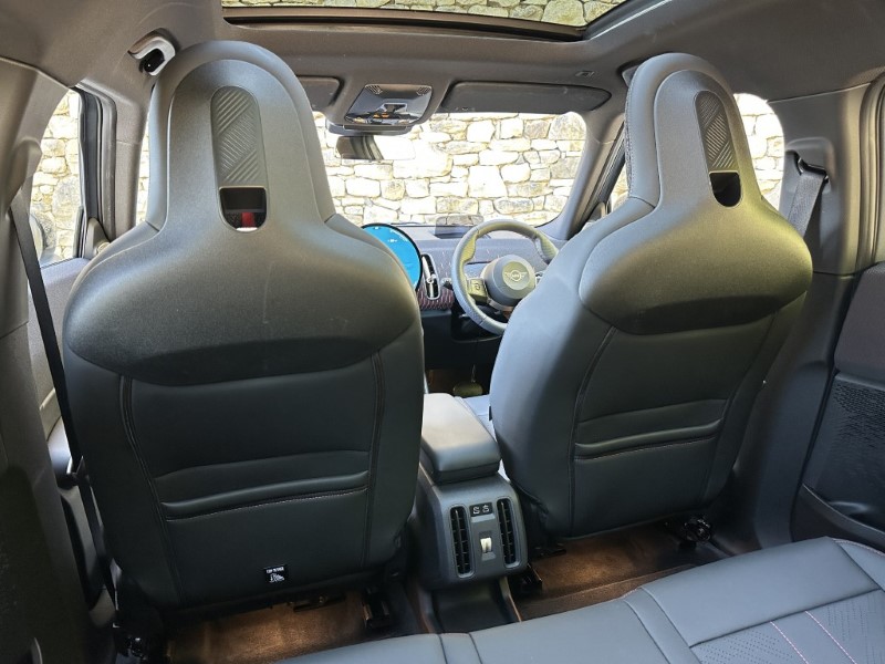 2025 (25) MINI COUNTRYMAN 150kW E Sport 66kWh 5dr Auto 5330484