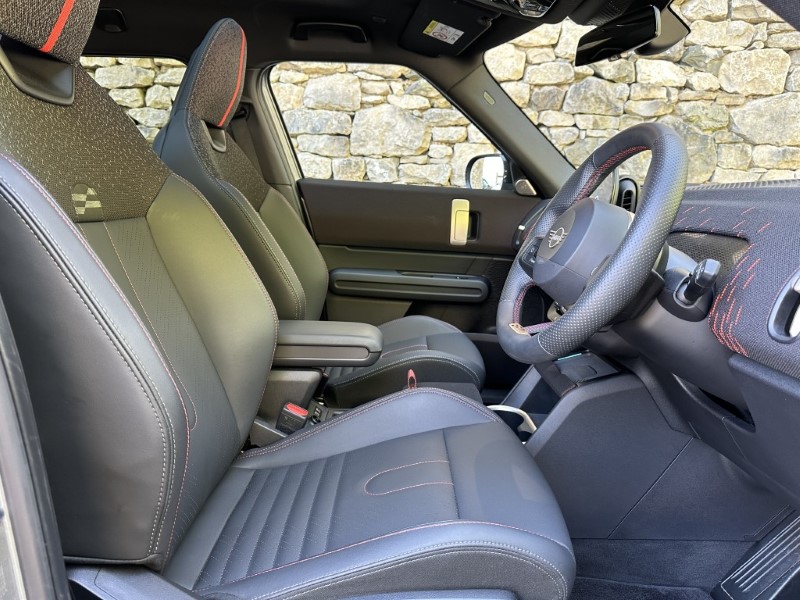 2025 (25) MINI COUNTRYMAN 150kW E Sport 66kWh 5dr Auto 5330454