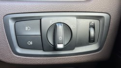 2019 (19) BMW X1 xDrive 18d xLine 5dr 5299027