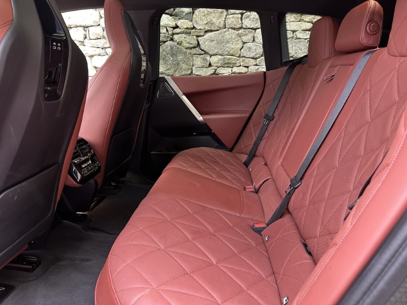 2023 (23) BMW iX 455kW M60 111.5kWh 5dr Auto 5341575