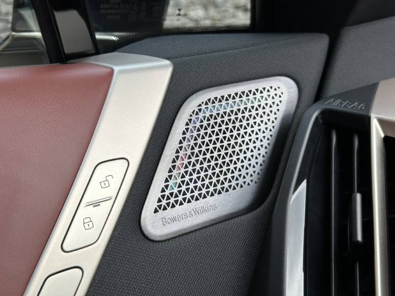 2023 (23) BMW iX 455kW M60 111.5kWh 5dr Auto 5341612