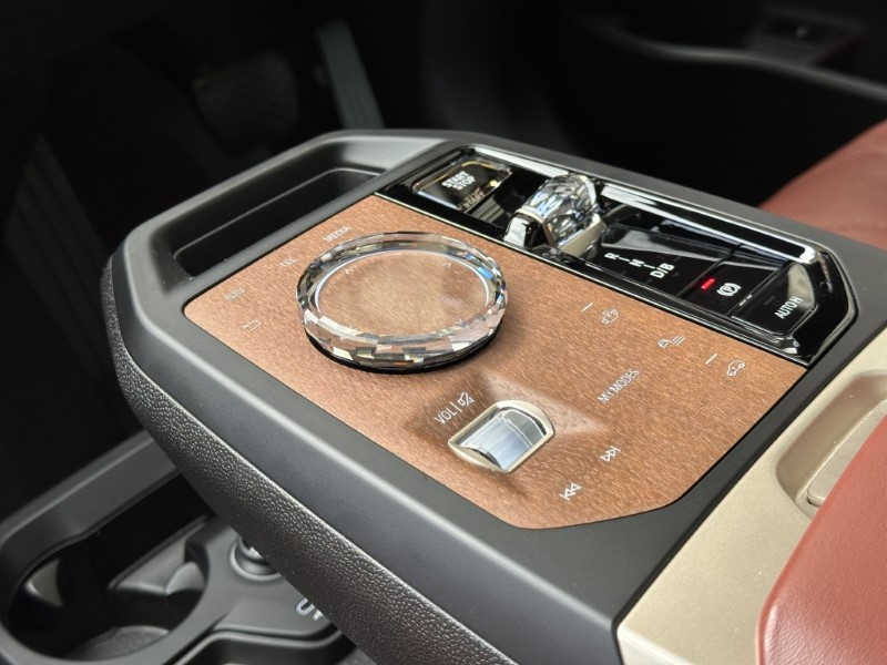 2023 (23) BMW iX 455kW M60 111.5kWh 5dr Auto 5341581